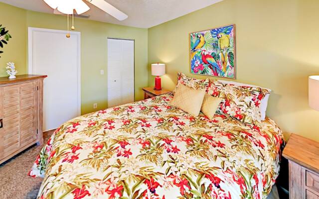 1465 Brier Home - 3 Br Home