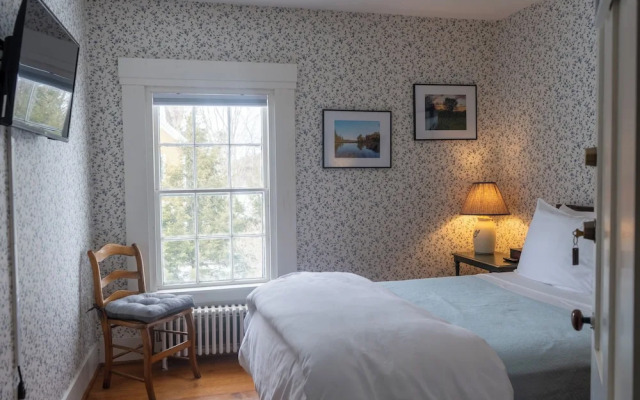 The White Gables Inn