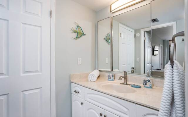 Harbor Towers 3rd Fl 2 Bedroom