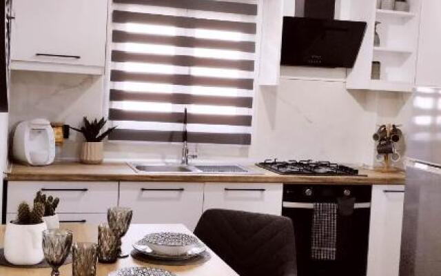 ina's apartment
