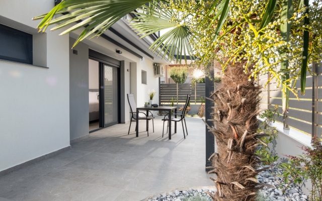 Aloe the Green Suites Amaryllis Suite - Nikiti
