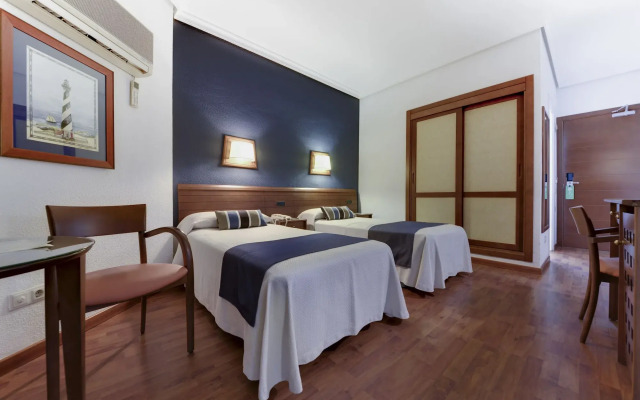 Hotel Puertobahia & Spa
