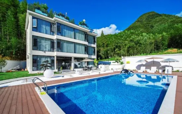 Yizhou Petrichor Mountain View Design Homestay, Anji