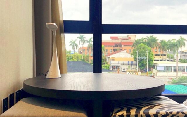 Hsin Hotel