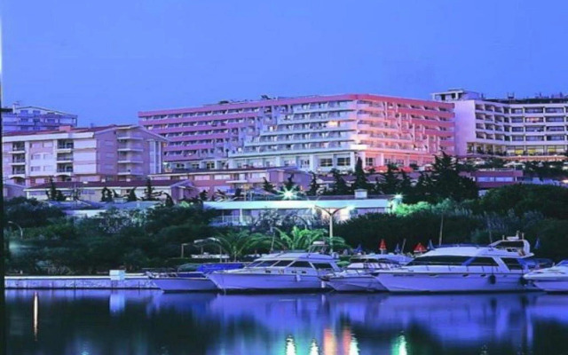 Elite World Kuşadası