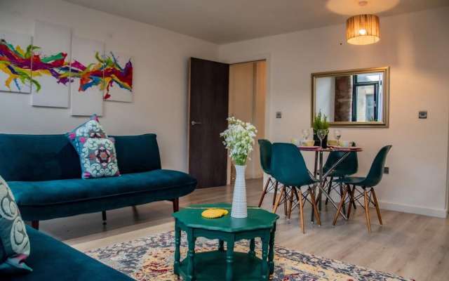 BV Lush Apartment At Conditioning House Bradford