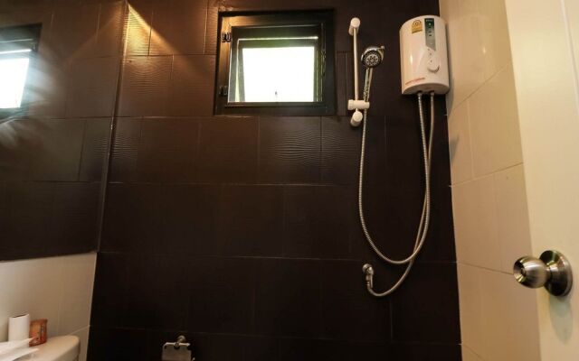 NIDA Rooms Central Plaza Place 146