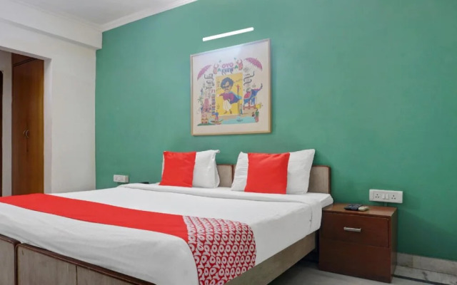 OYO Flagship 592 Hauz Khas Village