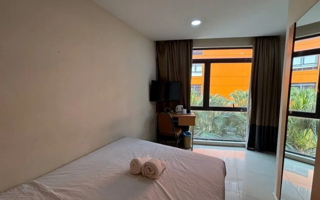 Signature Hotel Puchong@SetiaWalk by OYO Rooms