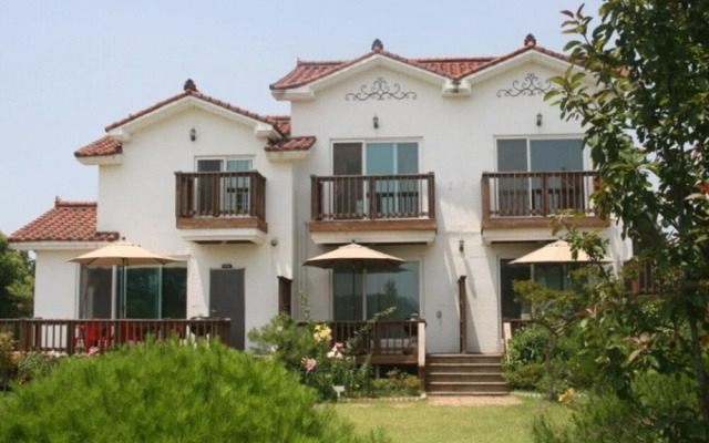Taean Silverbell Pension