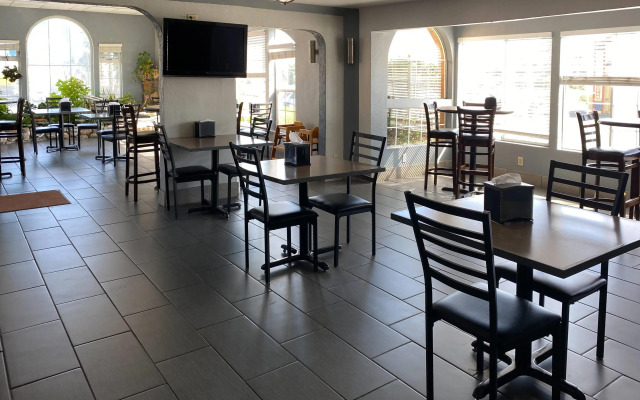 Clarion Hotel By Humboldt Bay