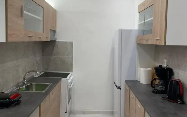 Elysian Apartment - At067