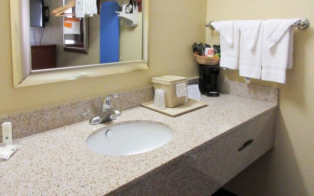 Quality Inn Columbus - East