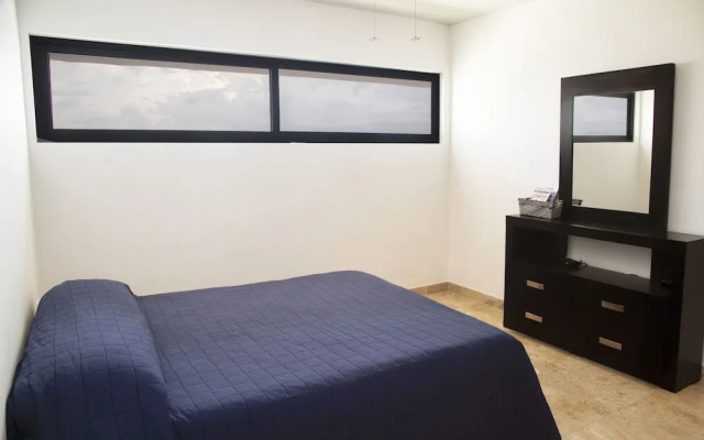 2 BR Apartment next to City Center & La Isla SM