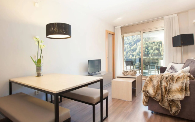 Tarter Mountain Suites