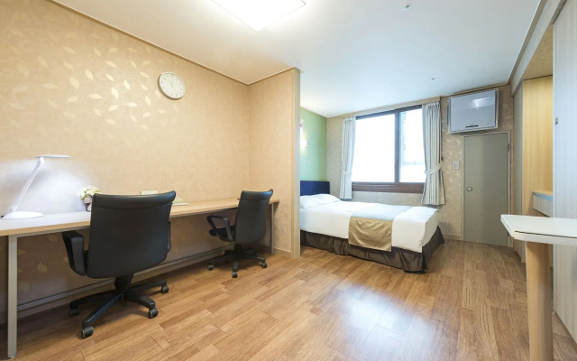 Western Coop Residence Dongdaemun