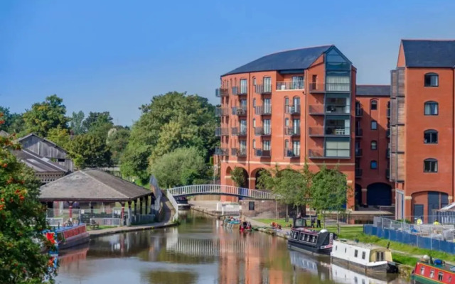 Chester Water view thirty8