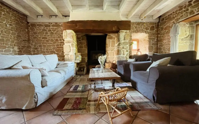 Lancien Relais de Poste***