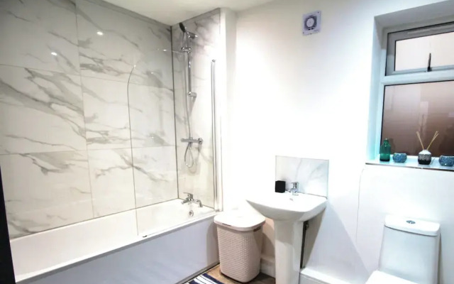 2 Bed Bungalow - Enclosed Garden - Wheel Chair Acc