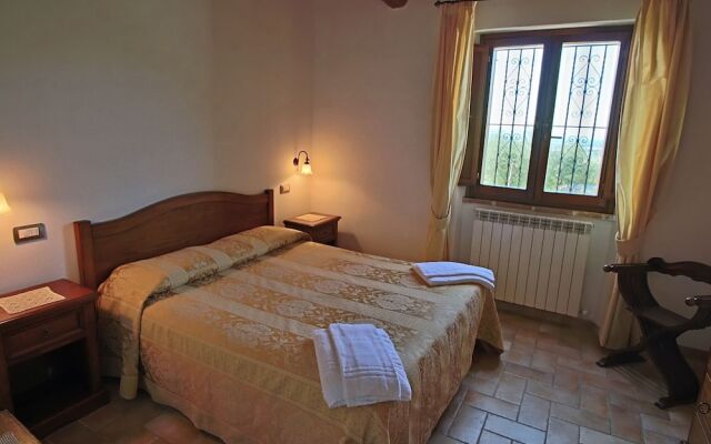 Agriturismo In The Hills, Private Terrace, Swimming Pool And Beautiful View