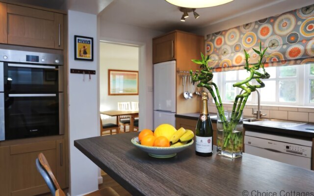 Croyde White House 4 Bedrooms