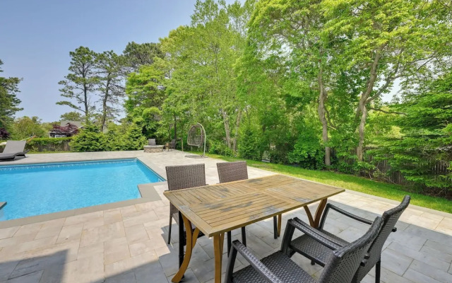 Pet-friendly Southampton Paradise With Pool!