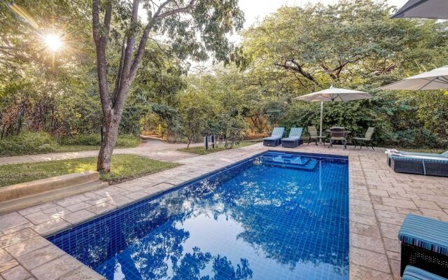 Mbano Manor Hotel Victoria Falls