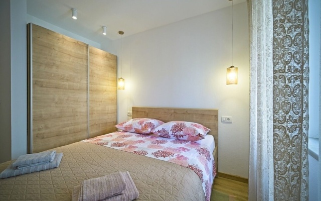 Apartment Afitojen