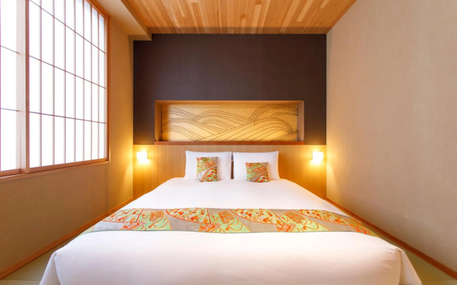 Gion Misen Furumonzen