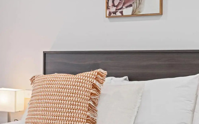 Hive Hotel