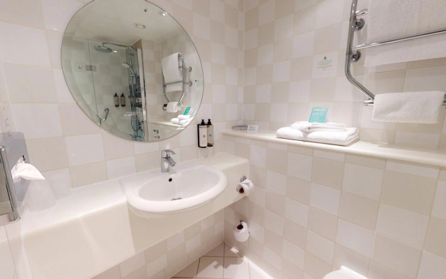 Holiday Inn Cambridge by IHG