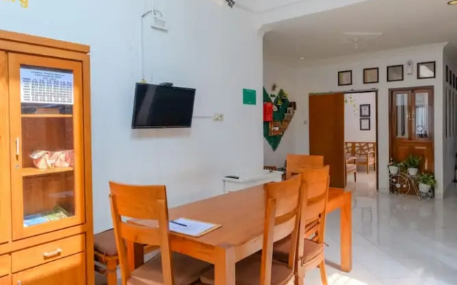 Homestay Jogja Dekat Masjid Jogokaryan by Simply Homy