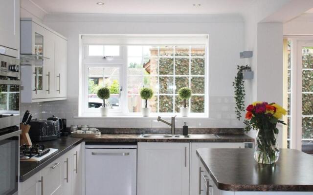 The Homecations - Cloud by MT Property