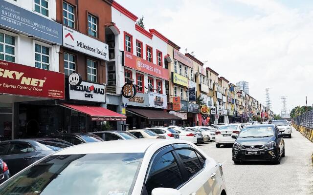 Q Express Kepong Hotel