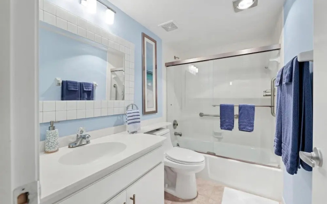 8735 Midnight Pass Road Unit 303b
