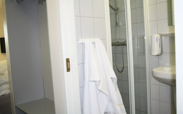 HI Oslo Haraldsheim - Hostel