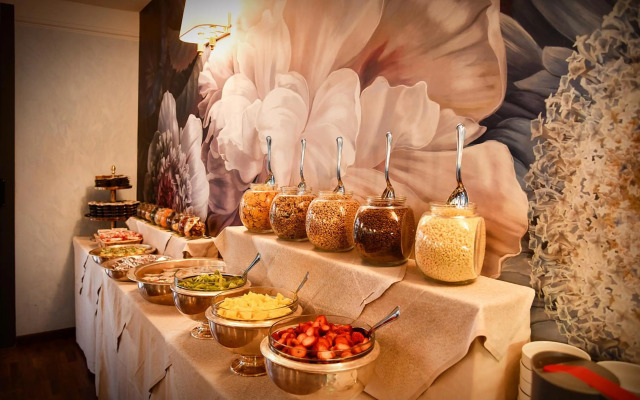 Admiral Hotel Villa Erme