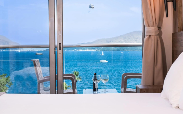 Moda Beach Hotel