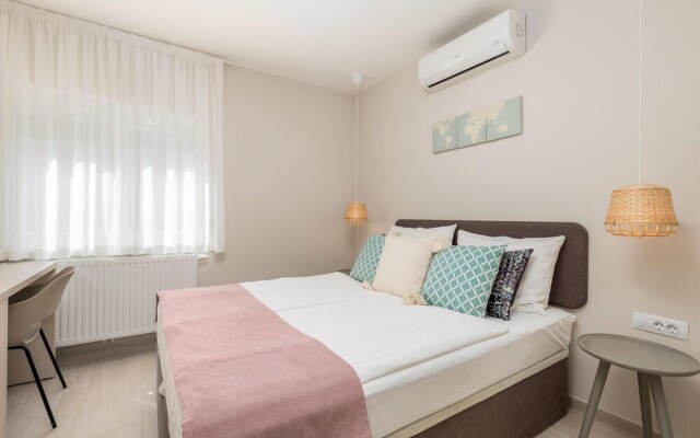 Amazing Home in Polje With Wifi and 5 Bedrooms