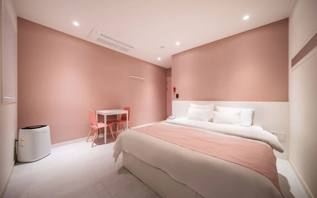 Suwon (Ingye-dong) Hotel Jun