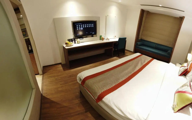 Lemonwood Suites by F9 Hotels