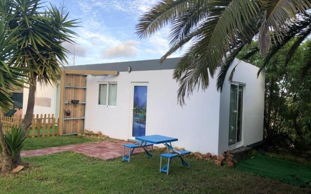 One bedroom bungalow with shared pool enclosed garden and wifi at Silves