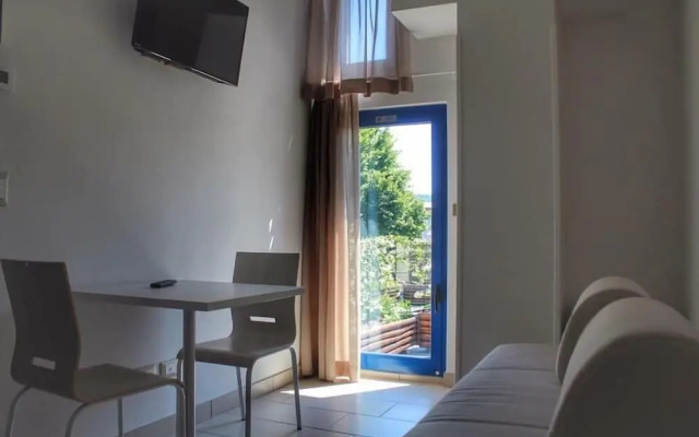 Time Out Residence
