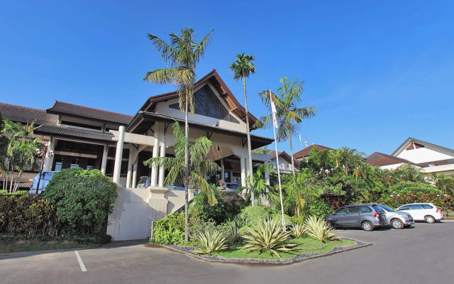 Lombok Raya Hotel