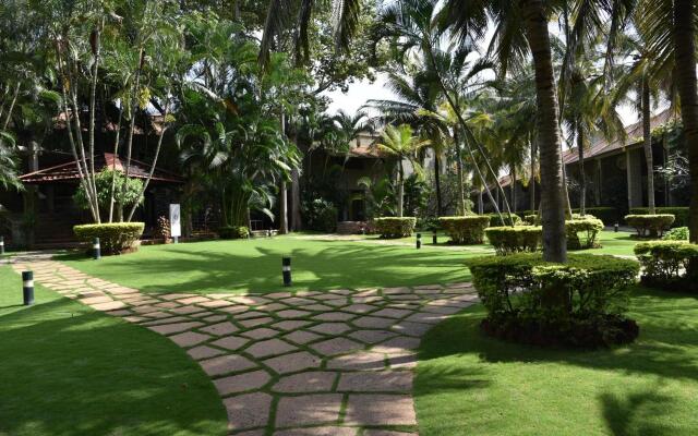 Angsana Oasis Spa and Resort
