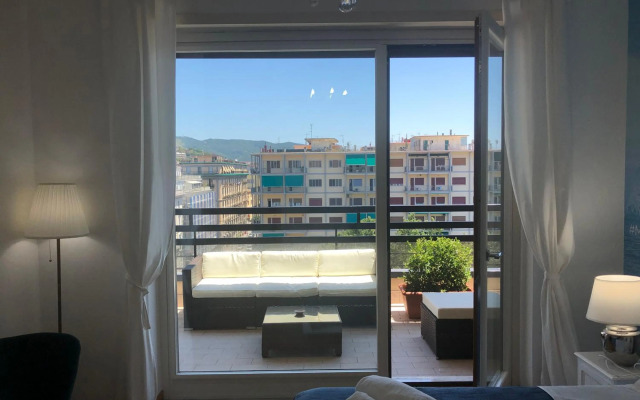 Mareluna Penthouse - Luxury Suites