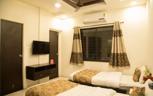 Dwarka Inn By OYO Rooms