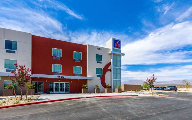 Motel 6 Las Vegas, NV - Motor Speedway