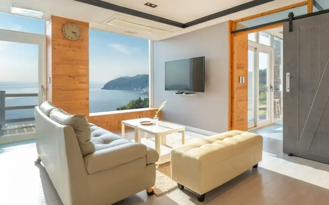 Geoje Inbito Pension