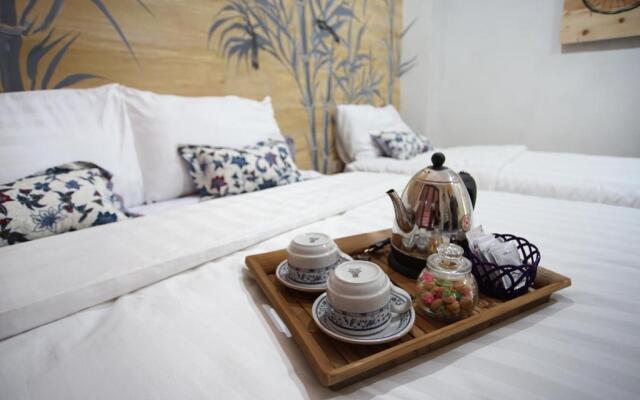 Omah Njonja Bed & Brasserie